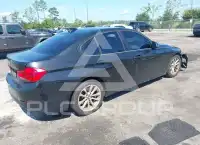 2016 BMW 320 photo
