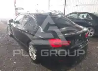 2016 BMW 320 photo