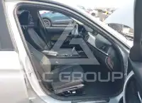 2016 BMW 320 фото