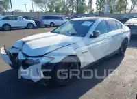 2016 BMW 528 photo