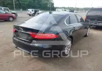2016 Jaguar XF фото