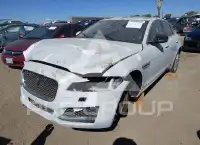 2016 Jaguar XF фото