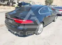 2016 Jaguar XF фото