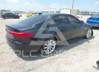 2016 Jaguar XF photo