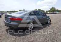 2016 Jaguar XF фото