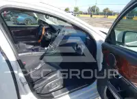 2016 Jaguar XJ фото