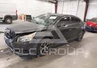 2016 Buick LACROSSE photo