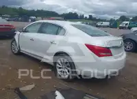 2016 Buick LACROSSE photo