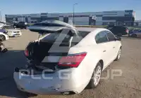 2016 Buick LACROSSE photo