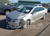 2016 Buick LACROSSE photo
