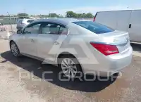 2016 Buick LACROSSE photo