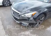2016 Infinity Q70 photo