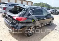 2016 Infinity QX50 photo