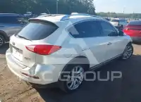 2016 Infinity QX50 photo