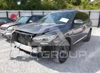 2016 Infinity QX60 photo