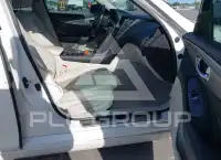 2016 Infinity Q50 фото