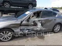 2016 Infinity Q50 фото