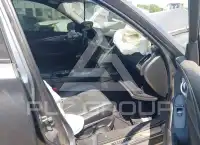 2016 Infinity Q50 photo