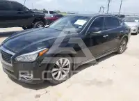 2016 Infinity Q70 фото