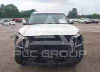 2016 Infinity QX80 photo
