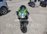 2016 Suzuki GSX-R750 photo