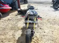 2016 Suzuki GSX-R750 фото