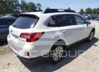 2016 Subaru Outback photo
