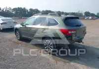 2016 Subaru Outback photo