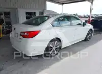 2016 Subaru Legacy photo