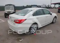 2016 Subaru Legacy photo