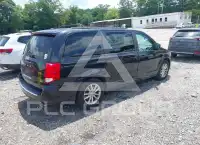 2016 Dodge Grand Caravan фото