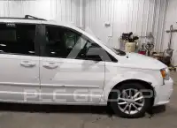 2016 Dodge Grand Caravan фото