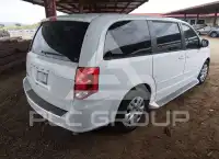 2016 Dodge Grand Caravan фото