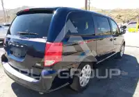 2016 Dodge Grand Caravan фото