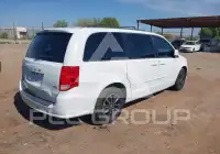 2016 Dodge Grand Caravan фото