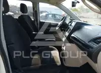 2016 Dodge Grand Caravan photo