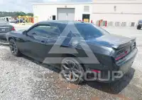 2016 Dodge CHALLENGER photo