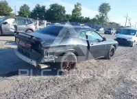 2016 Dodge CHALLENGER фото