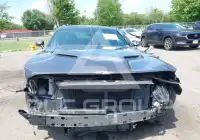 2016 Dodge CHALLENGER фото