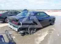 2016 Dodge CHALLENGER фото