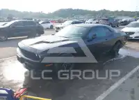 2016 Dodge CHALLENGER photo