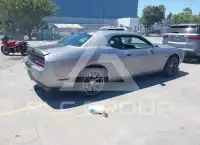 2016 Dodge CHALLENGER фото