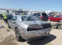 2016 Dodge CHALLENGER photo