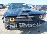 2016 Dodge CHALLENGER photo