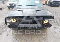 2016 Dodge CHALLENGER photo