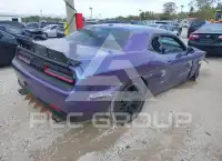 2016 Dodge CHALLENGER photo