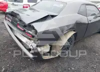 2016 Dodge CHALLENGER photo