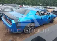 2016 Dodge CHALLENGER фото