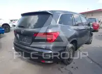 2016 Honda PILOT photo