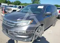 2016 Honda PILOT photo